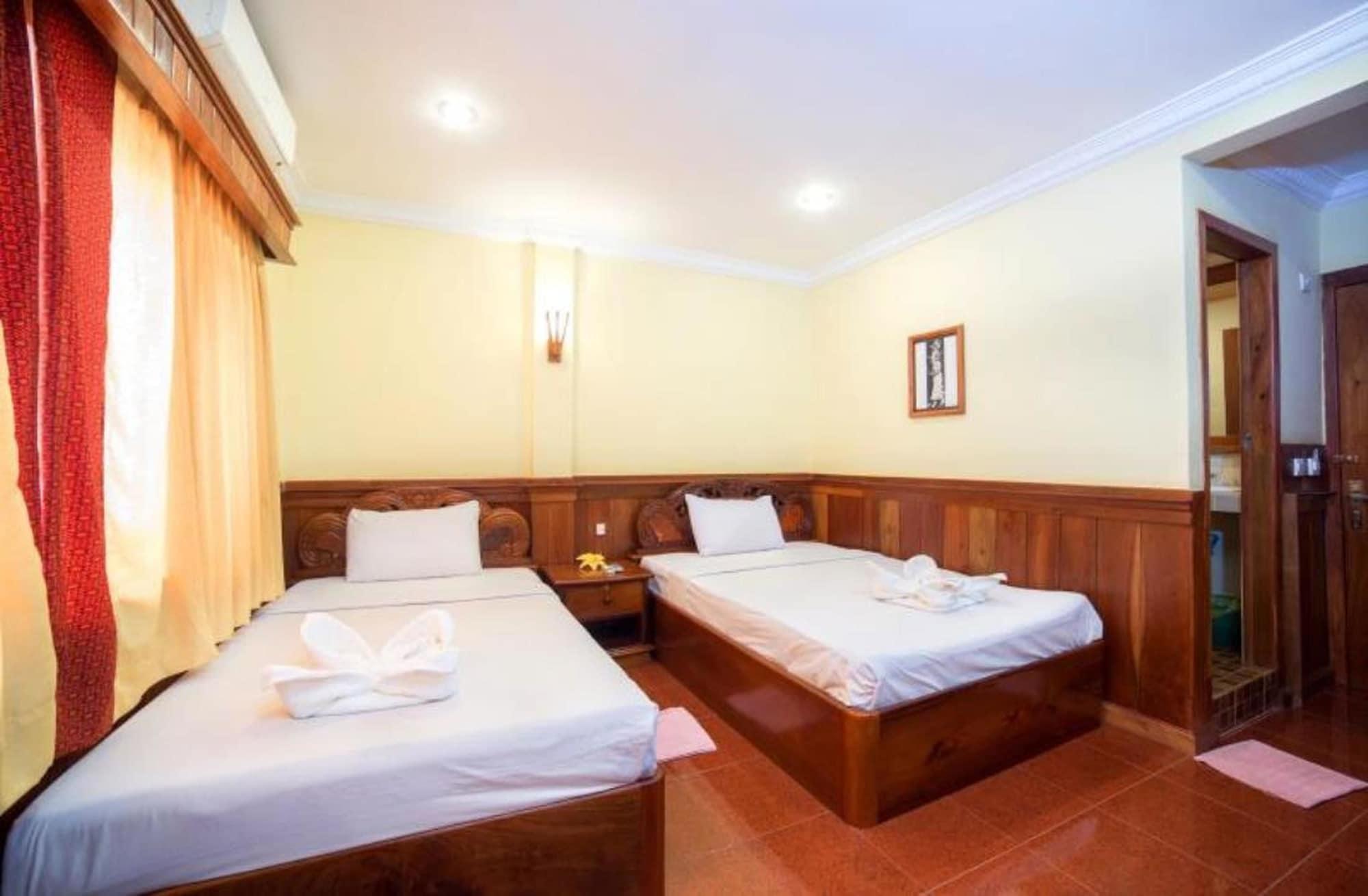 Banan Hotel Battambang Eksteriør bilde