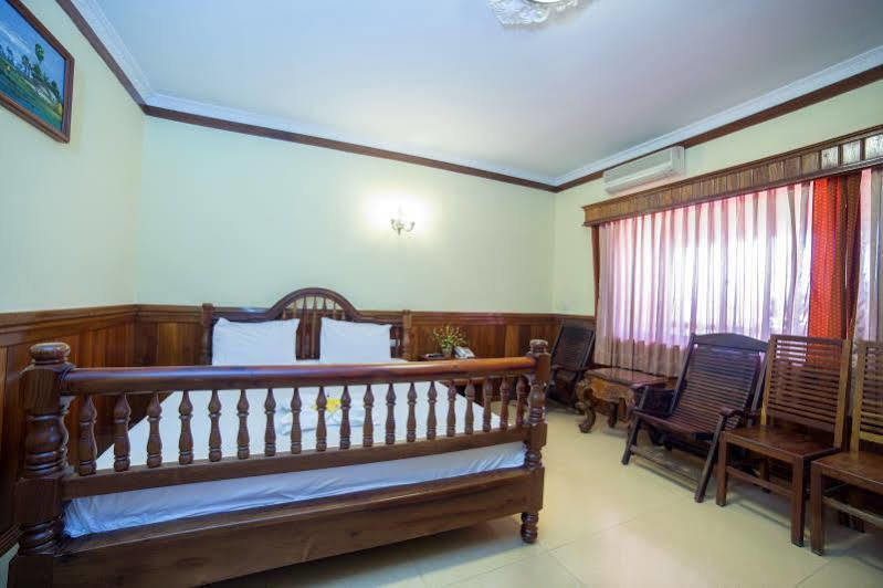 Banan Hotel Battambang Eksteriør bilde